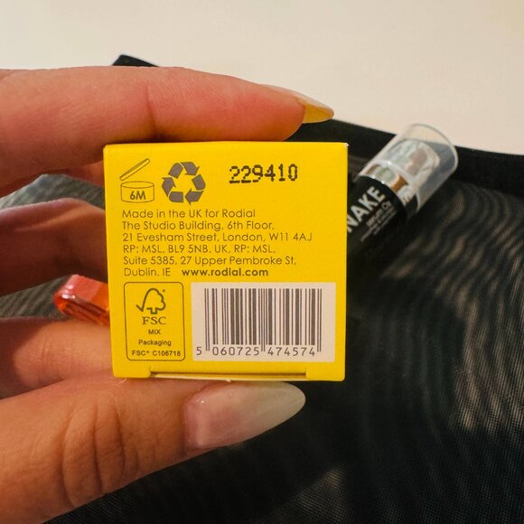 Box Of 5 Rodial Bubble Mask, Glass Powder, Tonic & Serum, Bee Venom, Snake Seram - Picture 12 of 15